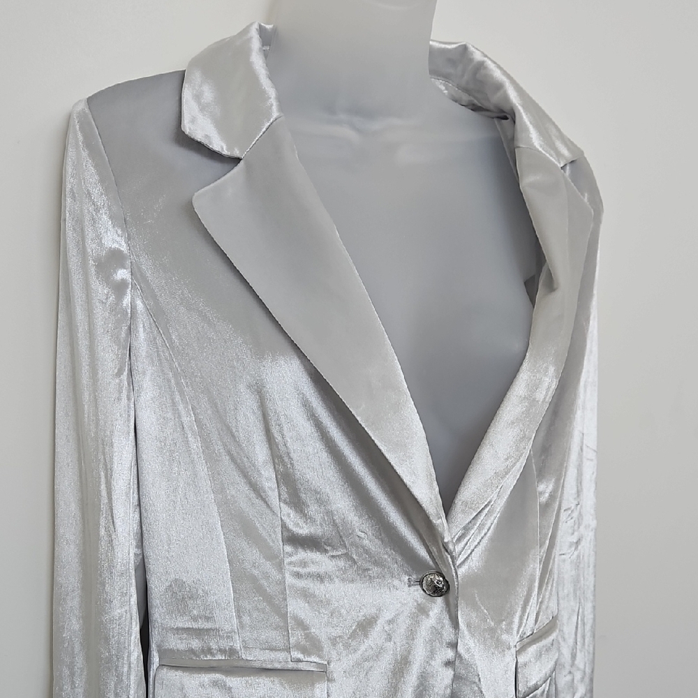 NWT White House Black Market Silver Metallic Blazer
